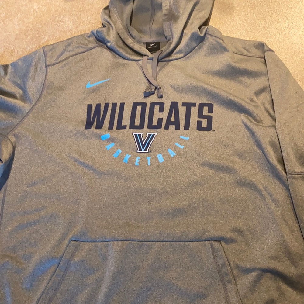 Villanova Basketball Nike Dri-Fit Sweatshirt 3XL